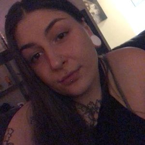 Meet your Posher, Mikaela